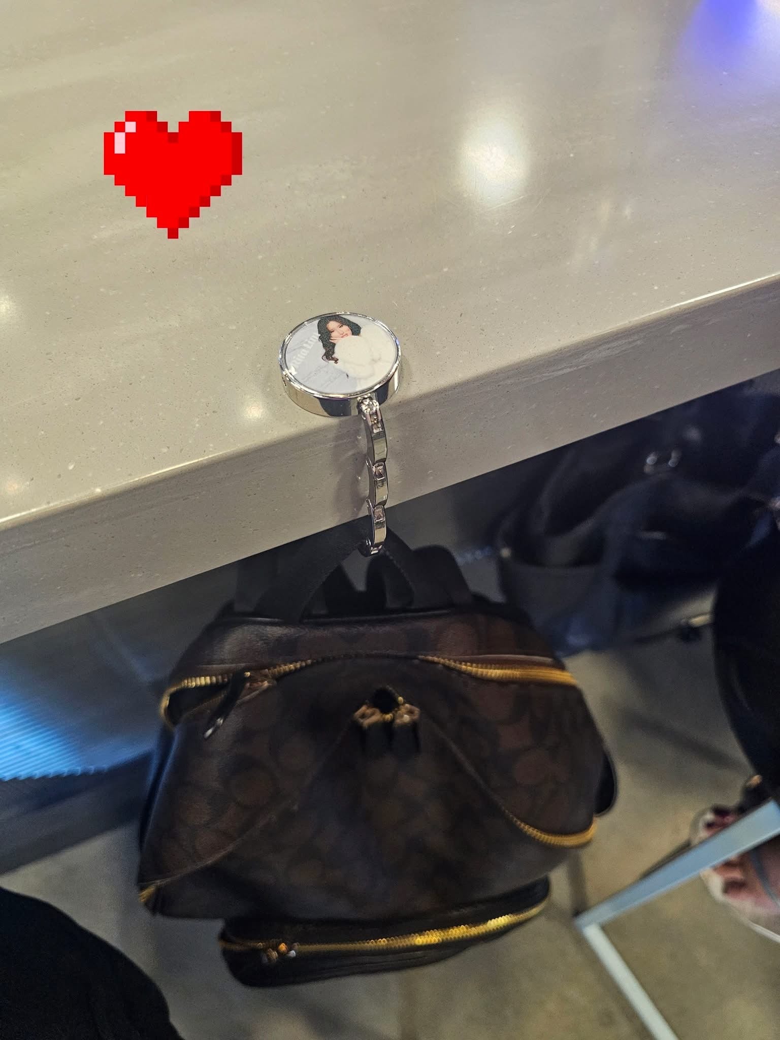 Purse Holder